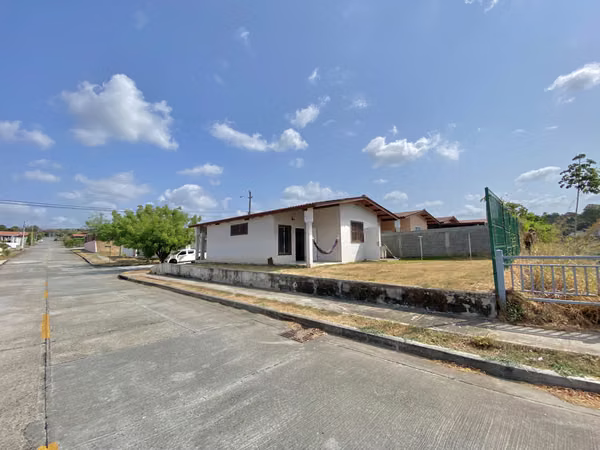 HOUSE IN BROISES OF THE GOAL ARRAIJÁN