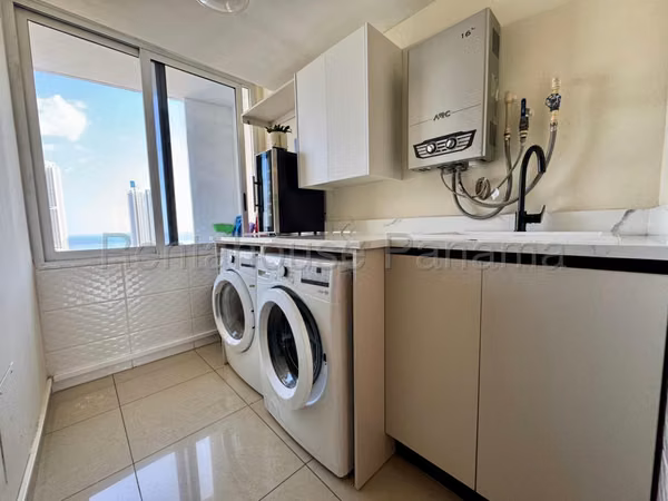 Apartment for Sale in Costa del Este VLU26-7326