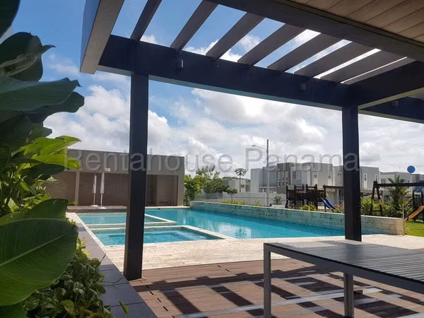 Apartamento en Venta en Brisas del Golf AFC 26-7532