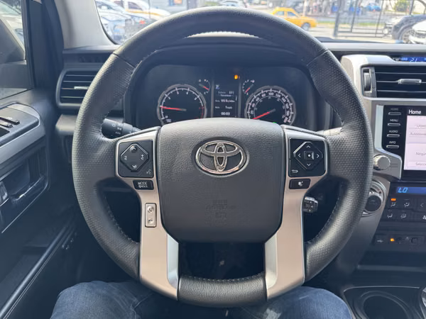 TOYOTA 4UNNER 2023