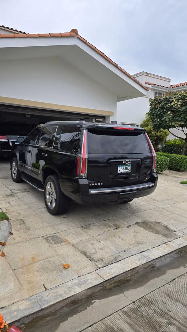 CAMIONETA TAHOE CHEVROLET 2018