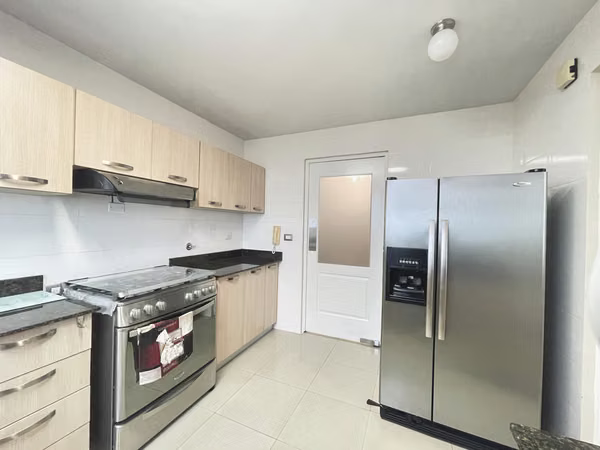 Sale of Apartment in Villa de la Fuente - Spaces and Comodity