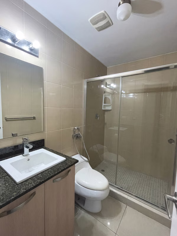 Sale of Apartment in Villa de la Fuente - Spaces and Comodity