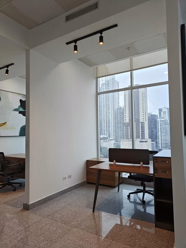 Office furnished for rent in beautiful view