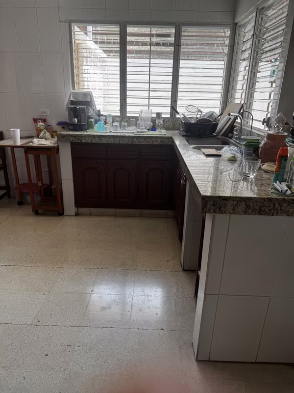 Sell Casa Abroad