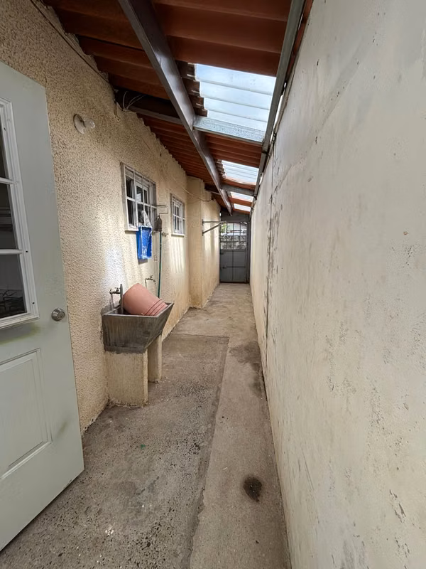 SE VENDE CASA DE 210 M2 EN HACIENDA SANTA FE TOCUMEN (CAMRO)