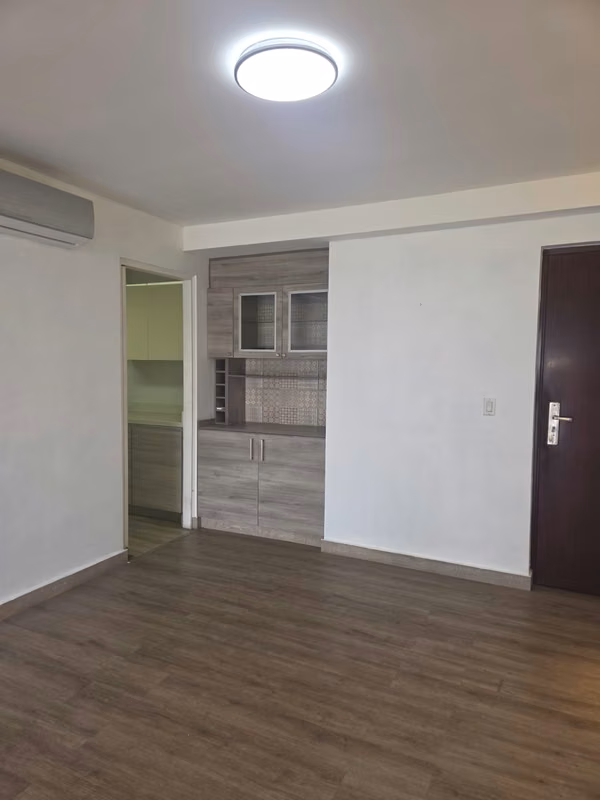 APARTMENT FOR SALE – PH Balboa Bay