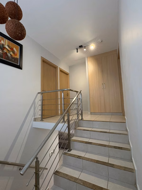 Duplex House with Patio for Sale House in Paseo del Norte in Adventure