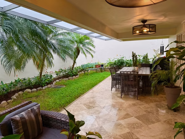 Home for Sale: High Golf - Maximum Security without Maintenance Cost