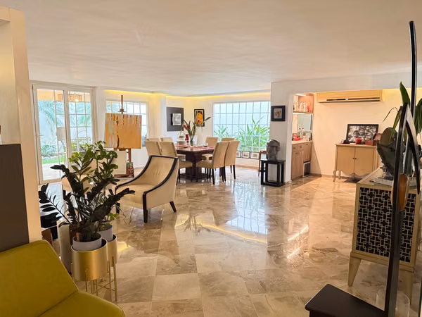 Home for Sale: High Golf - Maximum Security without Maintenance Cost