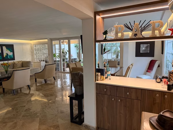 Home for Sale: High Golf - Maximum Security without Maintenance Cost