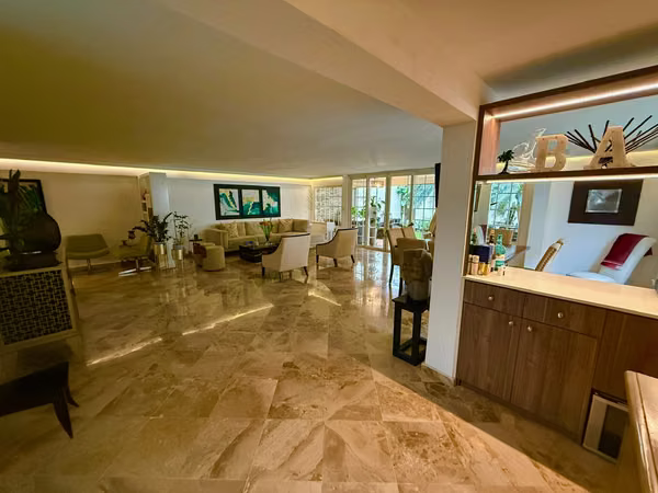 Home for Sale: High Golf - Maximum Security without Maintenance Cost
