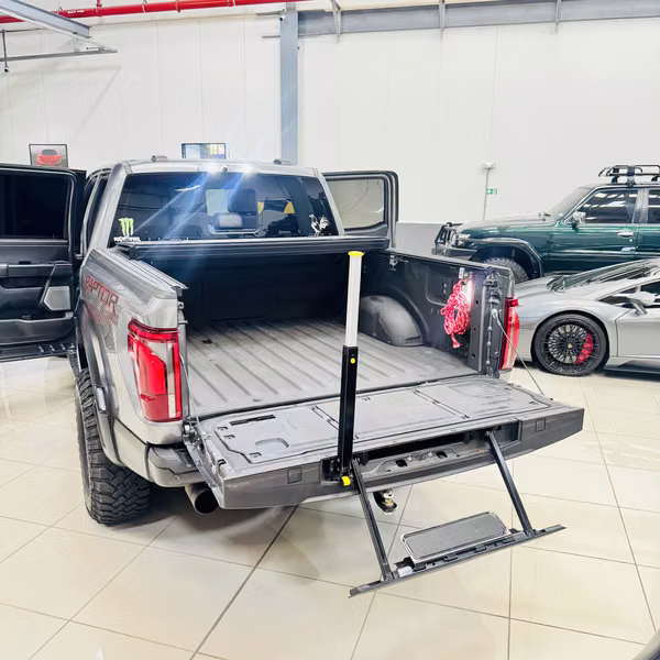 Ford F-150 Raptor 2024