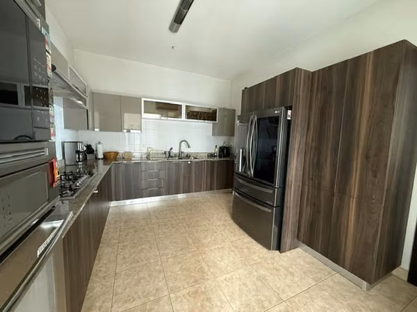 Titanium Costa del Este for Sale ID 26364
