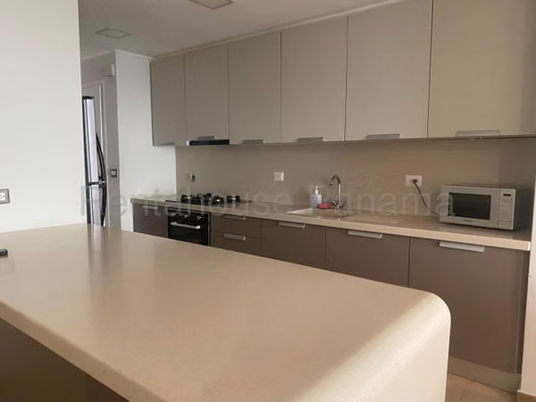 Alquiler de Apartamento Amoblado en PH Quartier del Mar – Coco del Mar – 3 Recámaras – Pet Friendly