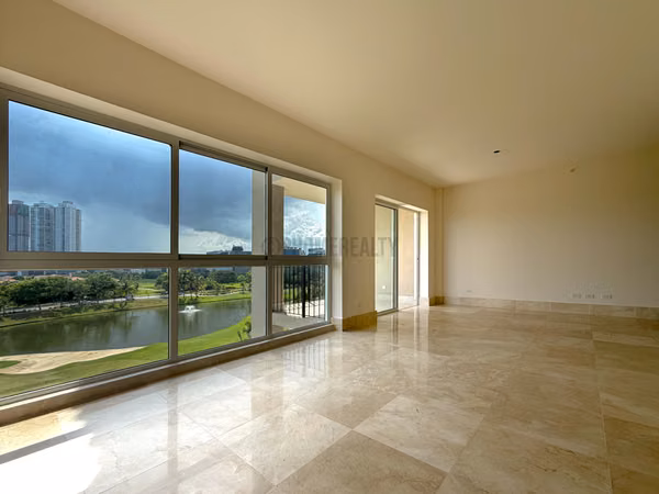 Apartment for Sale in Santa María Panama – Brand New Luxury Residence with Golf Views