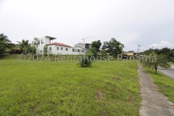 LAND FOR RENT IN SUN VILLAGE EL CRISOL HQ