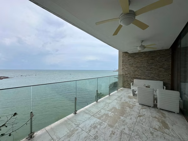 Apartment for Sale or Rent in Punta Pacifica