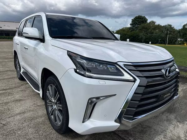 2016 LEXUS LX 570