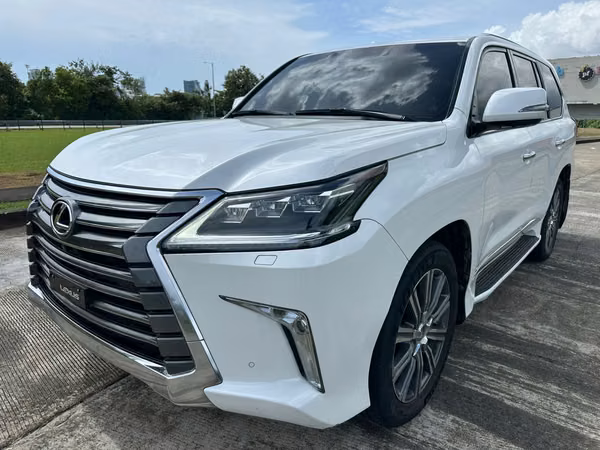 2016 LEXUS LX 570