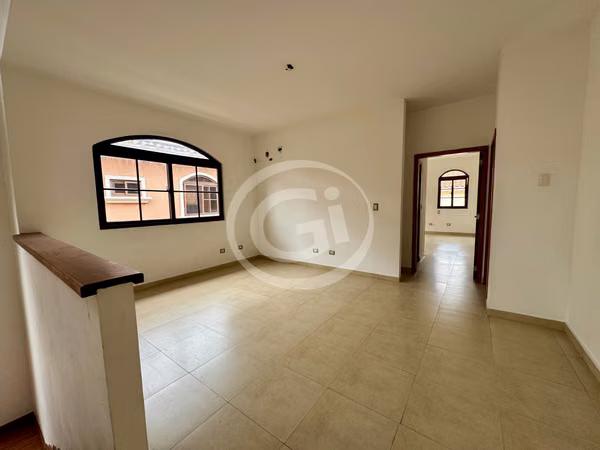 Venta Casa esquina El Doral – Remate Bancario