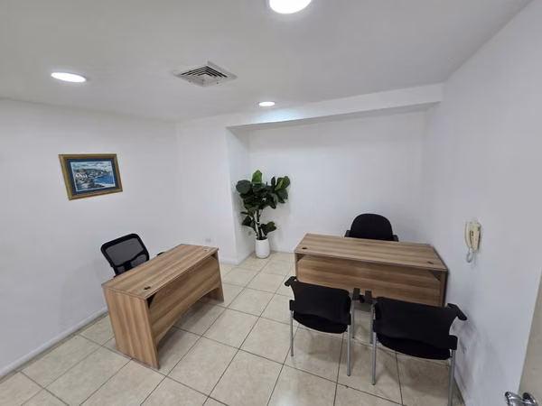 Executive Offices with Integrated Services.