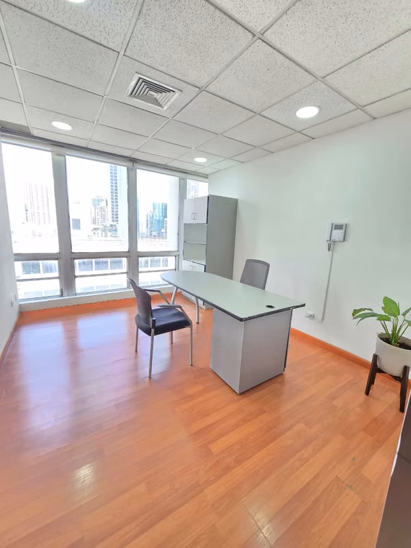 Executive Offices with Integrated Services