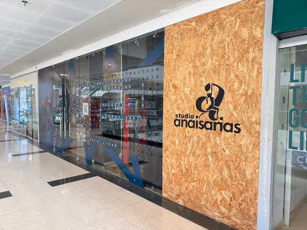 Melissa Foster Luxury is selling a retail space at MEGÁPOLIS OUTLETS PANAMA (formerly Multicentro), Balboa Avenue. MFR1999