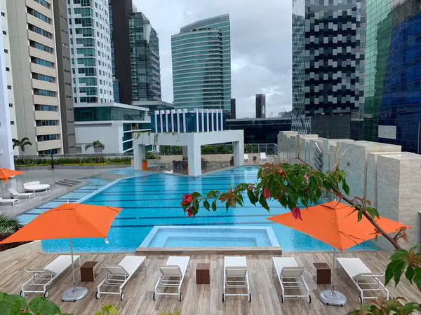 Alquiler de apartamento en Costa del Este AK