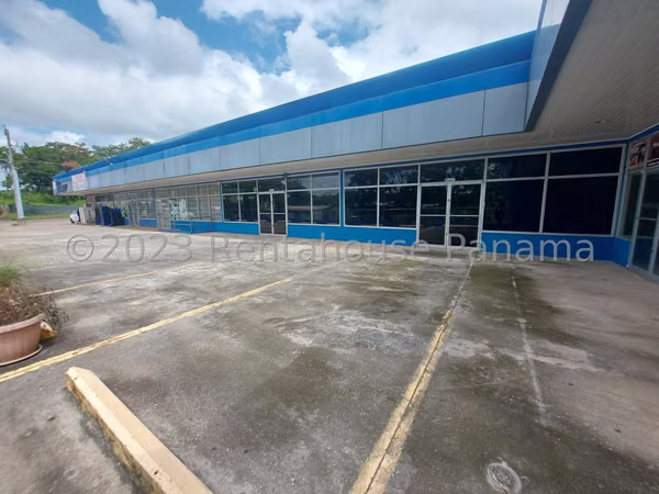Commercial premises for sale in Chorrera GM