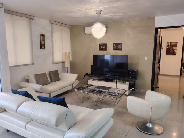 Full Amoblado apartment in Obarrio - 124; 190m ² - 124; 3 rooms with bathroom