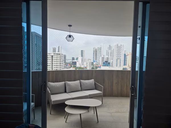 San Francisco | 215m² | 3 Bedrooms + Maid's Quarters | Ocean View | Appliances Included
