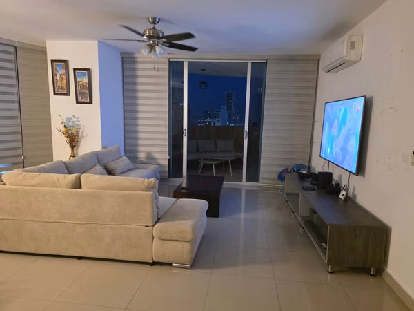 San Francisco | 215m² | 3 Bedrooms + Maid's Quarters | Ocean View | Appliances Included