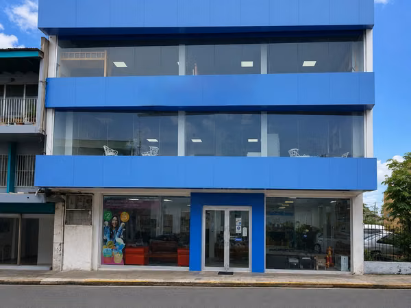 FOR SALE COMMERCIAL BUILDING IN CHITRE