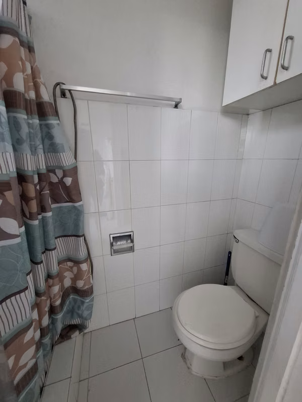 Rental apto. furnished El Crajo, Close to. Metro V. Argentina.