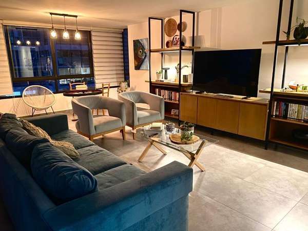 Hermoso Apartamento Remodelado en Marbella! PH Bahía Marbella! Full Amoblado!