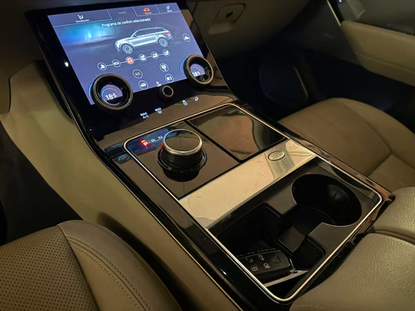 RANGE ROVER VELAR P250 SE 2018