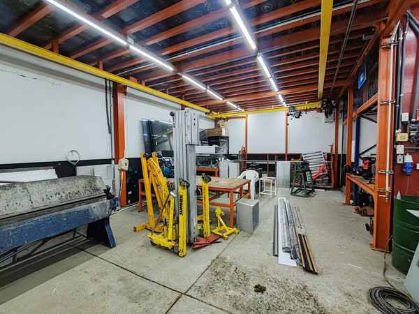Bodega Parque Lefevre Venta