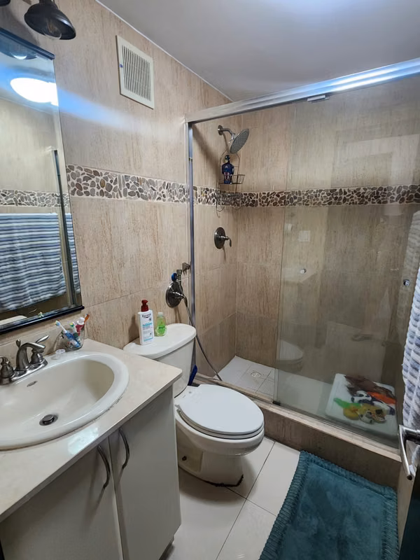 SELL BEAUTIFUL APARTMENT REMODELED ON EAST COAST!