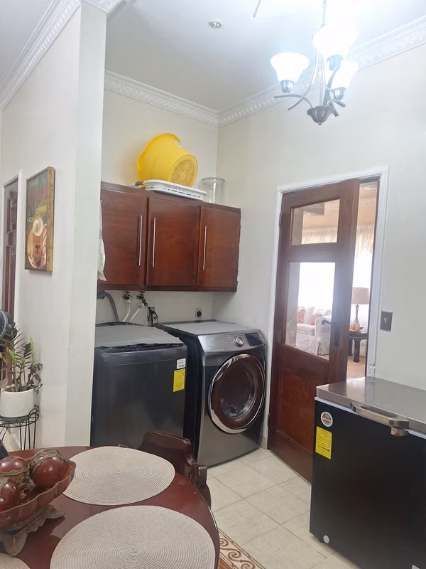 For sale house in the Margarita, Colón furnished