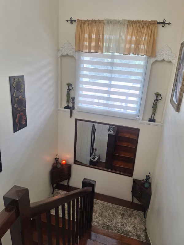 For sale house in the Margarita, Colón furnished