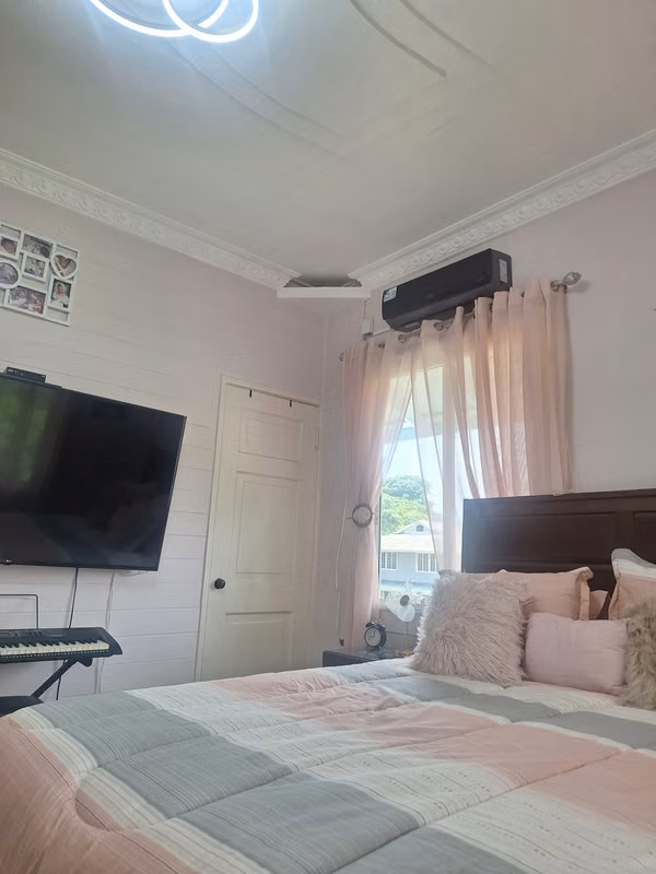 For sale house in the Margarita, Colón furnished