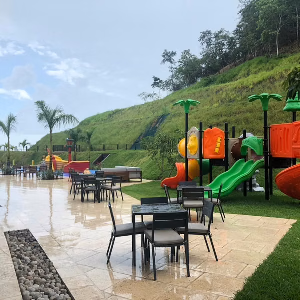 Vendo casa en Ph Golf Garden, Brisas del Golf