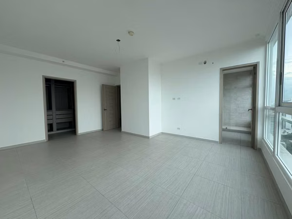 Penthouse for Sale in The Towers Residences - 272 m2, 3 Bedroom w/Bath