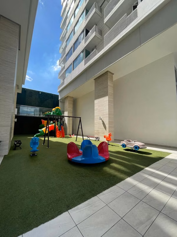 Penthouse for Sale in The Towers Residences - 272 m2, 3 Bedroom w/Bath