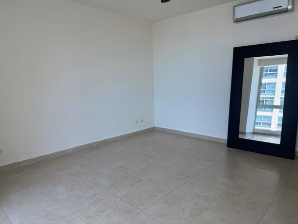 APARTMENT FOR RENT IN MARBELLA