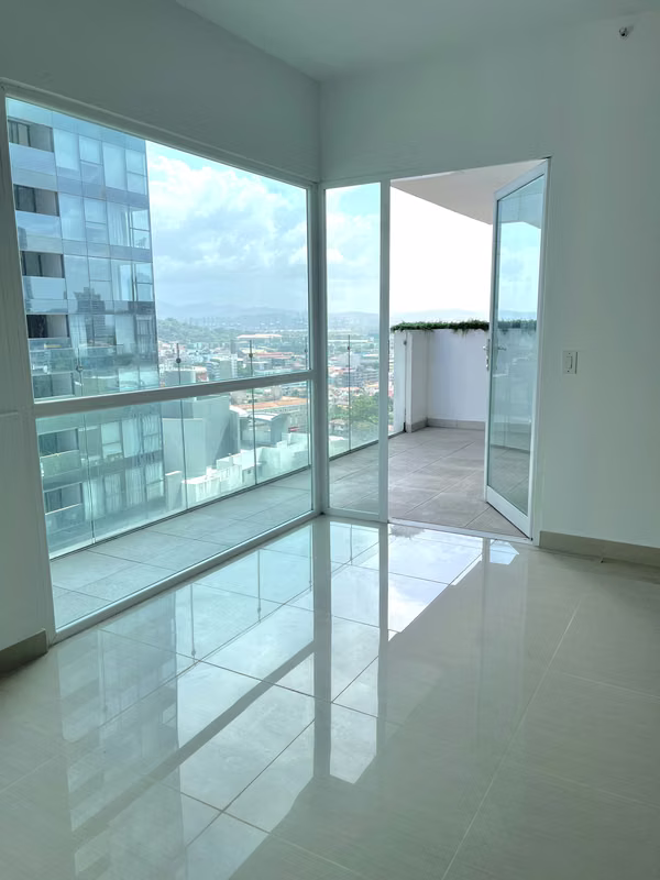 ARE SOLD SUITABLE TO PREMIERE IN PH GV43 BEAUTIFUL VIEW - 111MTS, 108MTS AND 96MTS