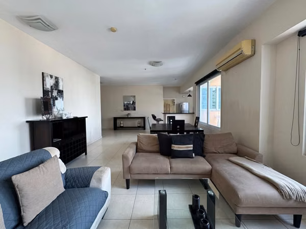 Apartment rental in PH Vista del Mar