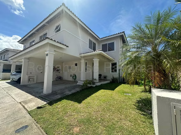 Sale of House in Panama Pacific BDP