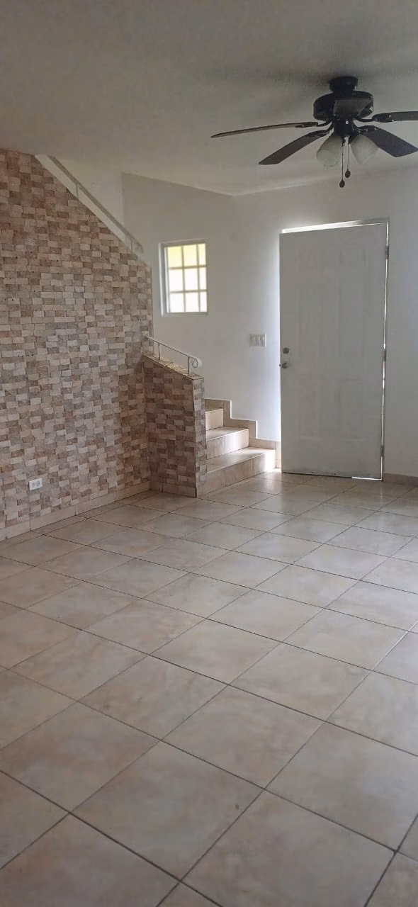 House for Sale in PH Las Praderas, San Antonio